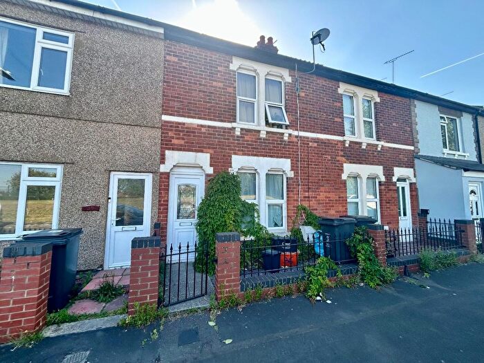2 Bedroom Terraced House To Rent In Buller Street, Gorse Hill, SN2