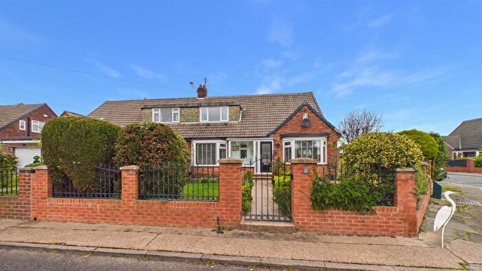 4 Bedroom Semi-Detached Bungalow For Sale In Baslow Gardens, Tunstall, Sunderland, SR3