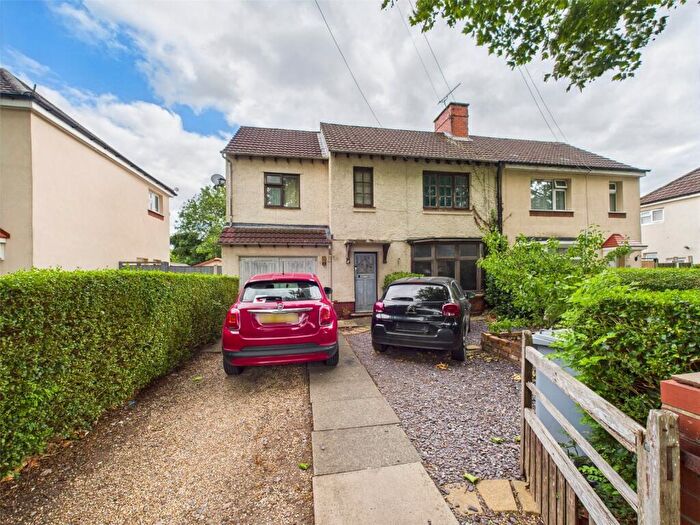 3 Bedroom Semi-Detached House For Sale In Kettell Avenue, Crewe, Cheshire, CW1