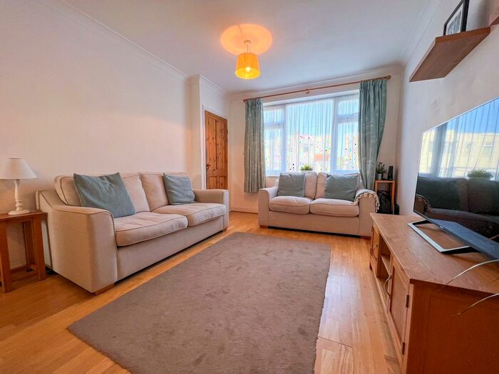 2 Bedroom Terraced House For Sale In First Avenue, West Molesey, KT8