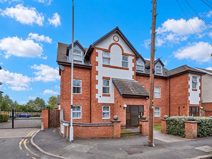 1 Bedroom Flat For Sale In St. Johns, Hinckley, LE10