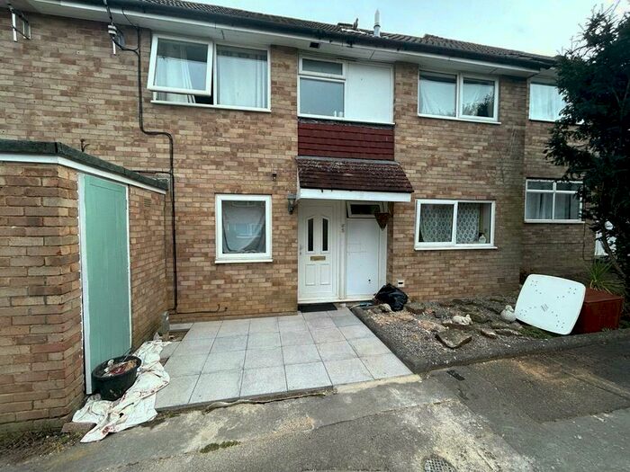 4 Bedroom Terraced House To Rent In Swaledale, Bracknell, Berkshire, RG12
