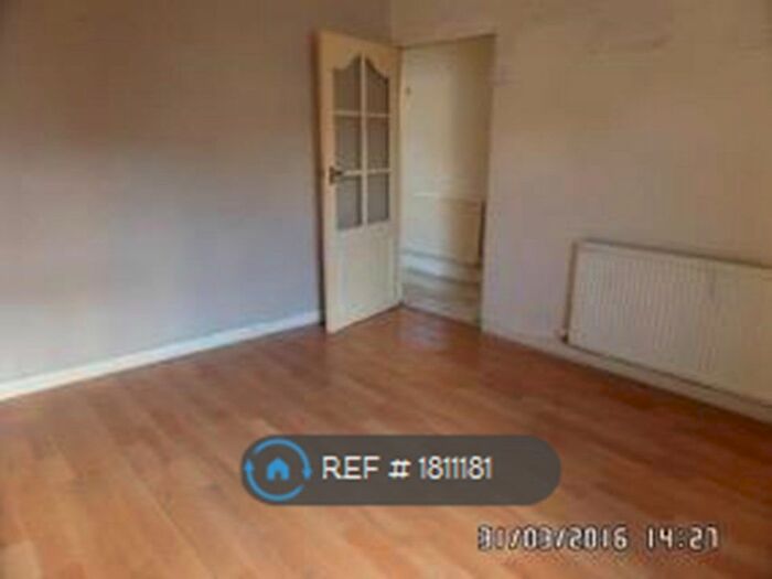 4 Bedroom Terraced House To Rent In Weatheral Street, Aberdare, CF44