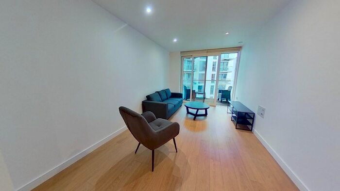 2 Bedroom Flat To Rent In Waterhouse Apartments, Saffron Central Square, Croydon, CR0