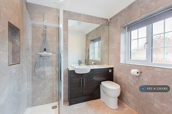 5 Bedroom Detached House To Rent In Cherry Tree Avenue, Guildford, GU2