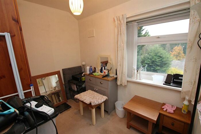3 Bedroom Terraced House For Sale In Chipping Road, Bolton, BL1