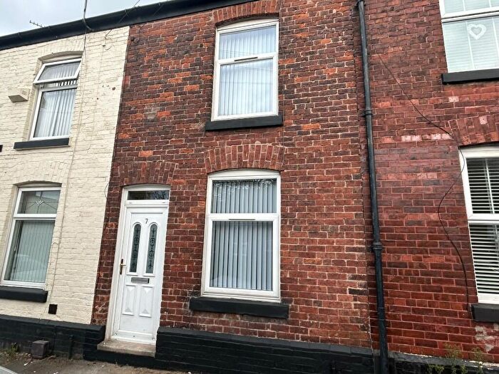 2 Bedroom Terraced House To Rent In John Shepley Street, Hyde, Greater Manchester, SK14