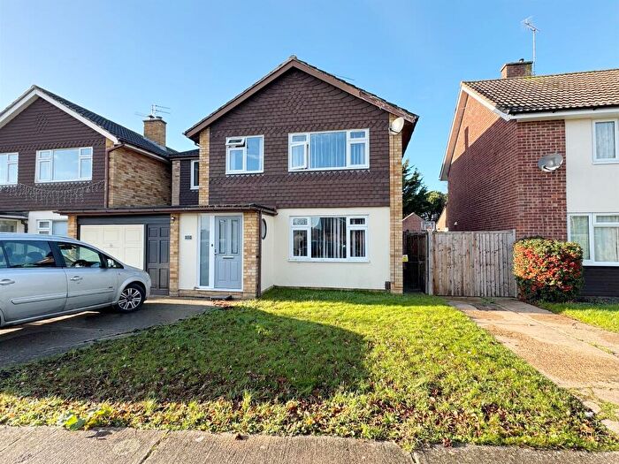 4 Bedroom Detached House For Sale In Chalfont Road, Colchester, CO4