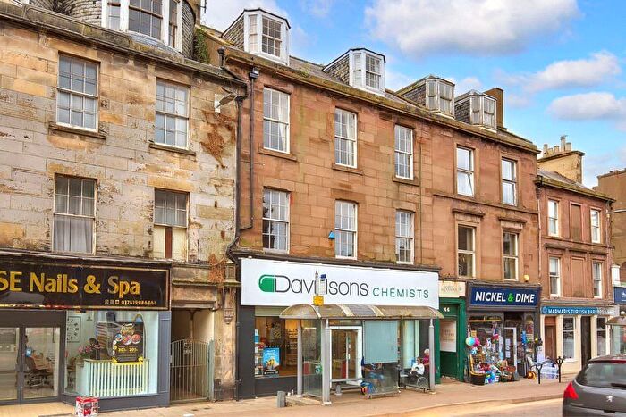 4 Bedroom Flat To Rent In High Street, Montrose, Angus, DD10