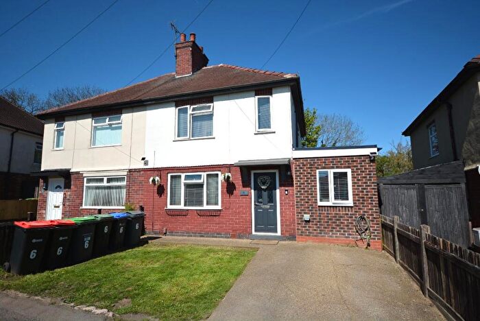 4 Bedroom Semi Detached House For Sale In The Crescent, Sutton-in-Ashfield, NG17