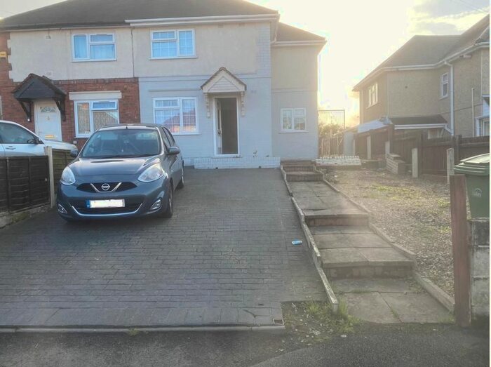 3 Bedroom Semi-Detached House To Rent In Fens Crescent, Brierley Hill, DY5