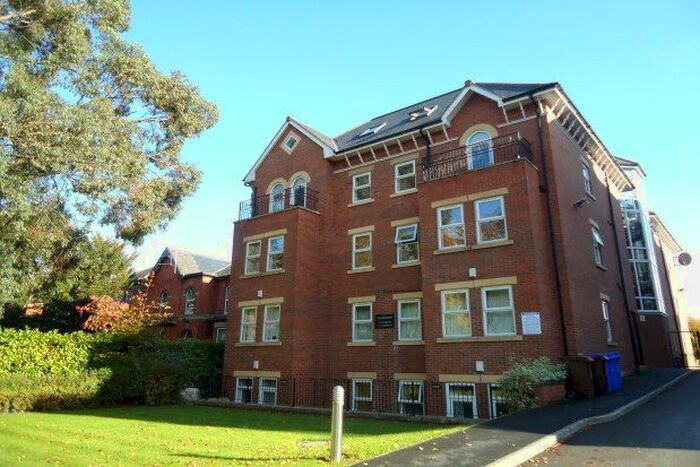 2 Bedroom Flat To Rent In Palatine Road, Manchester, M20