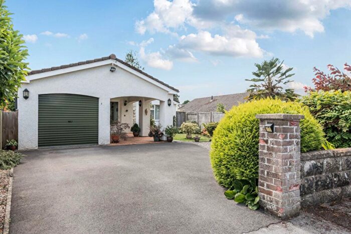 2 Bedroom Detached Bungalow For Sale In St Johns Road, Backwell, Backwell, BS48