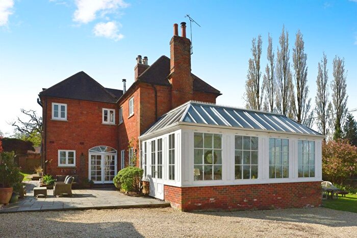 5 Bedroom Semi-Detached House For Sale In High Street, Whaddon, Milton Keynes, MK17