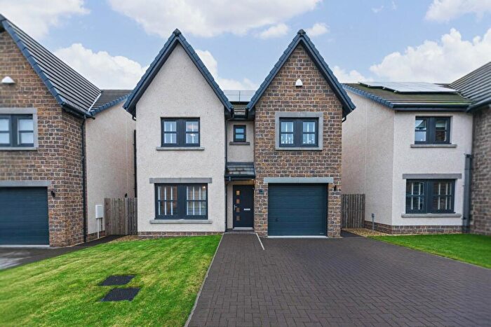 4 Bedroom Detached Villa For Sale In Jenny Gray Place, Lochgelly, KY5