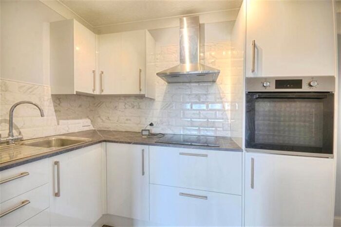 1 Bedroom Flat To Rent In Mill Court, Eastleigh, SO50