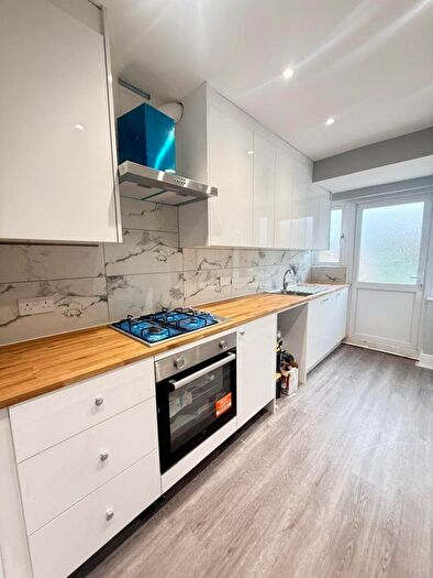 3 Bedroom Terraced House To Rent In Station Crescent, Ashford, TW15