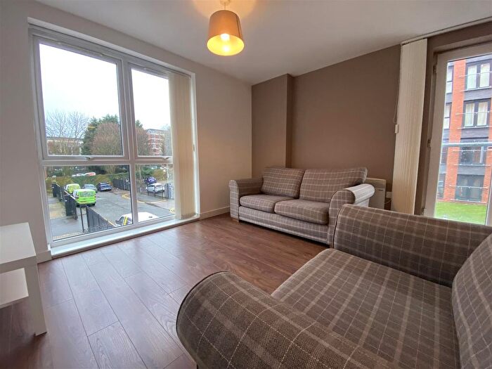 2 Bedroom Flat To Rent In Riley Building, Salford, M5