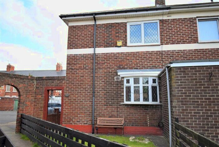 2 Bedroom End Of Terrace House To Rent In Wolsey Court, South Shields, NE34