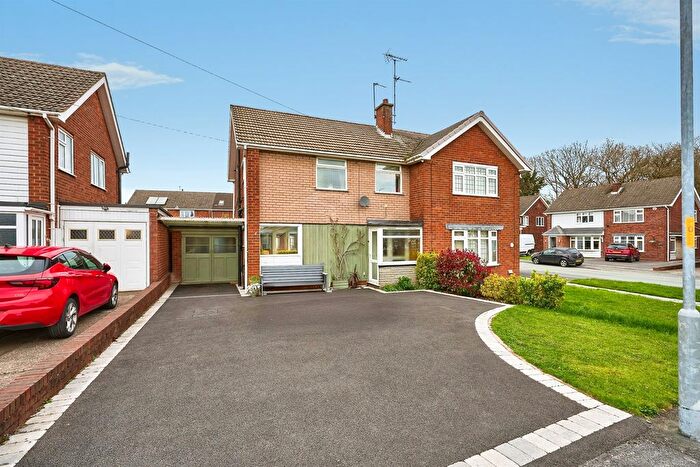 3 Bedroom Semi Detached House For Sale In Pinewood Close, Willenhall, WV12