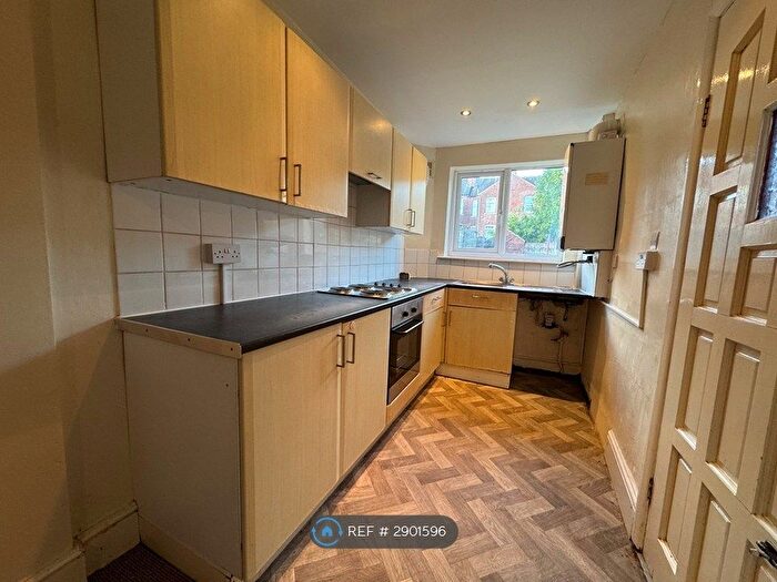2 Bedroom Terraced House To Rent In St Johns Road, Doncaster, DN4