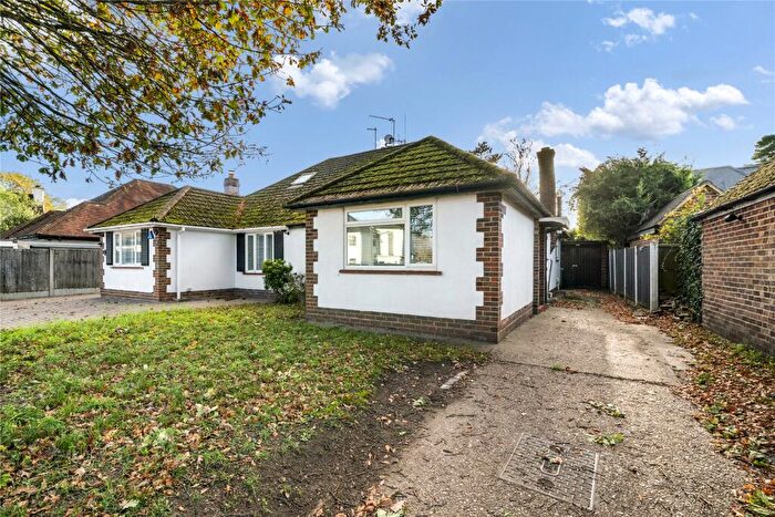 2 Bedroom Semi-Detached House To Rent In Victoria Road, Weybridge, Surrey, KT13