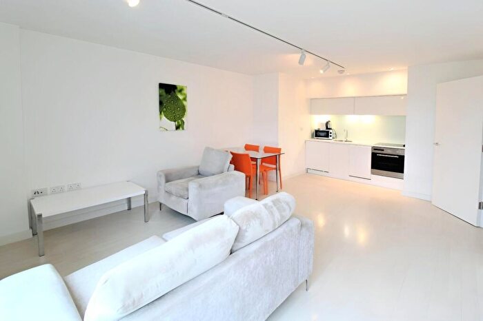 2 Bedroom Flat To Rent In Manor Mills, Ingram Street, Leeds, West Yorkshire, LS11