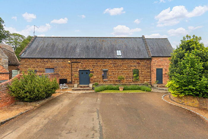 4 Bedroom Detached House For Sale In Church Street, Broughton, Kettering, NN14