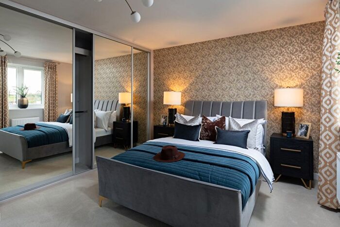 3 Bedroom Semi Detached House For Sale In Great Gutter Lane West, Kirk Ella, HU10