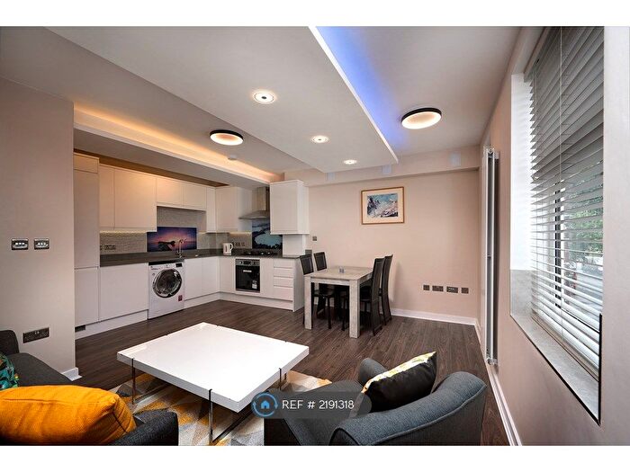 2 Bedroom Flat To Rent In Porters Avenue, Dagenham, RM9