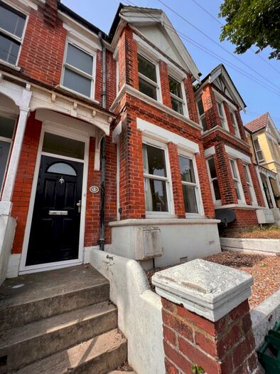 6 Bedroom Terraced House To Rent In Hollingbury Park Avenue, Brighton, East Sussex, BN1