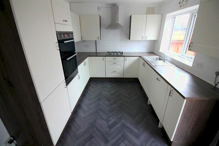 3 Bedroom Semi-Detached House To Rent In Goshawk Gardens, Hayes, UB4