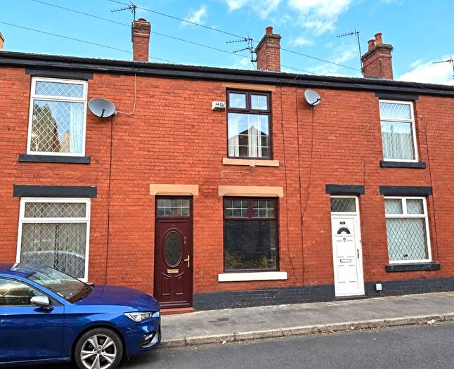 3 Bedroom Terraced House For Sale In Promenade Street, Heywood, OL10