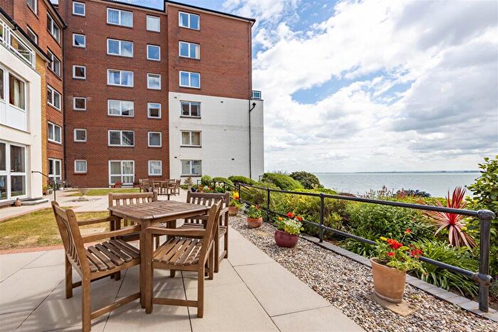 2 Bedroom Retirement Property For Sale In Holland Road, Westcliff-On-Sea, SS0