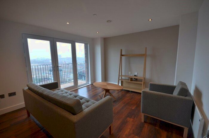 2 Bedroom Apartment To Rent In Wilburn Basin, Ordsall Lane, Salford, M5