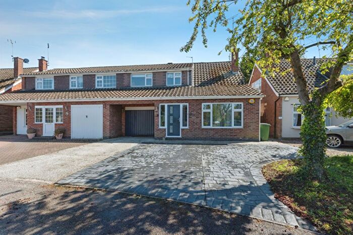 4 Bedroom Semi-Detached House For Sale In Fosse Close, Sharnford, Hinckley, LE10