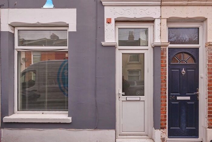 2 Bedroom Terraced House For Sale In Shakespeare Road, Portsmouth, PO1
