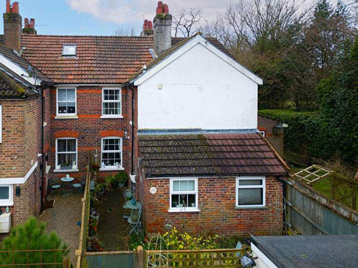 2 Bedroom Terraced House For Sale In Hillbury Road, Warlingham, CR6