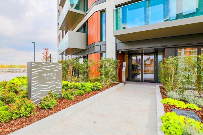 2 Bedroom Apartment To Rent In Duke Of Wellington Avenue, London, SE18