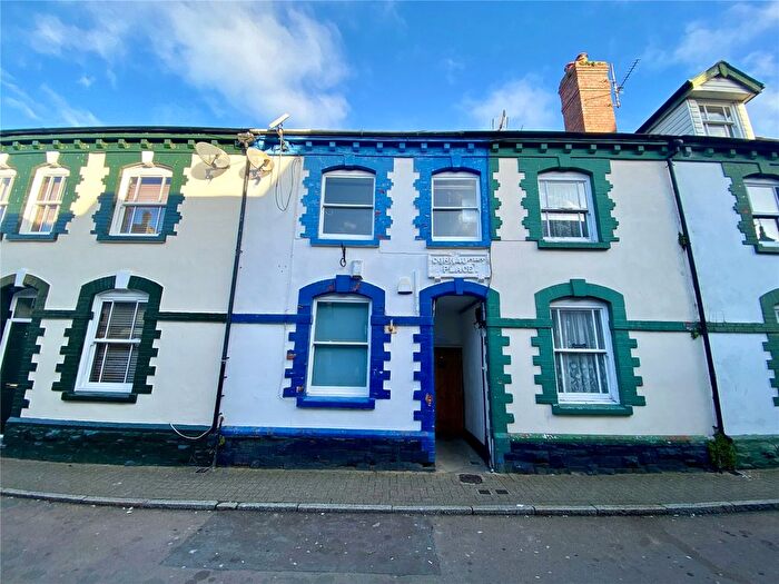 1 Bedroom Terraced House For Sale In Silver Street, Barnstaple, Devon, EX32