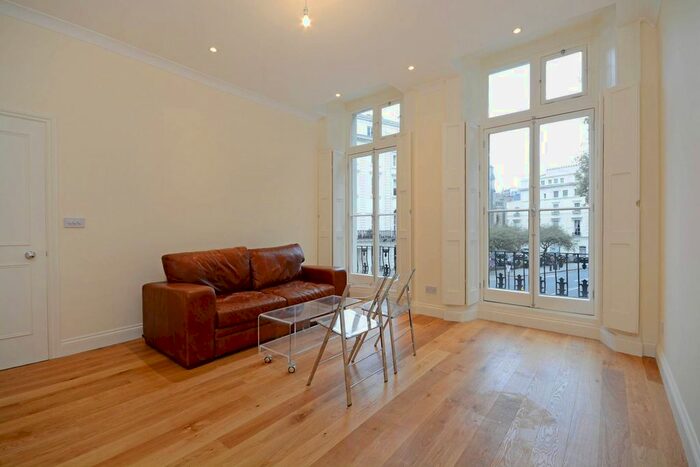 1 Bedroom Flat To Rent In Sussex Gardens, Hyde Park Estate, London, W2