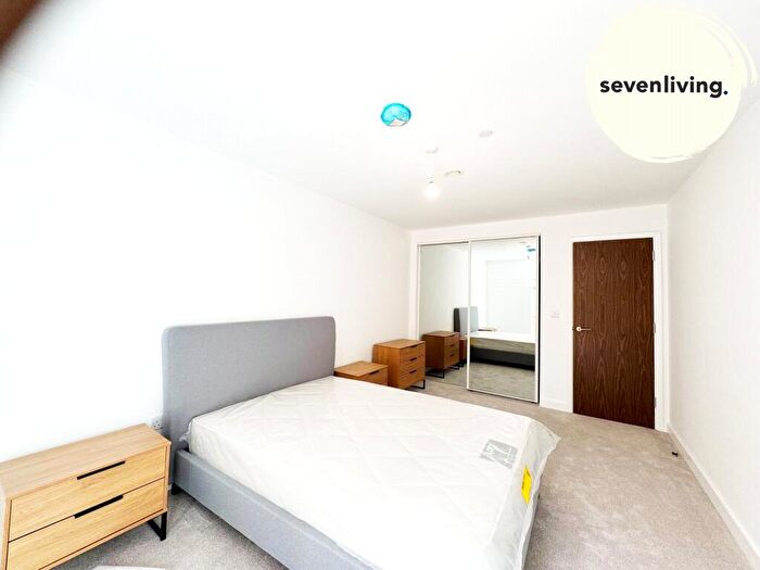 1 Bedroom Apartment To Rent In The Grand Exchange, Market Street, Bracknell, Berkshire, RG12