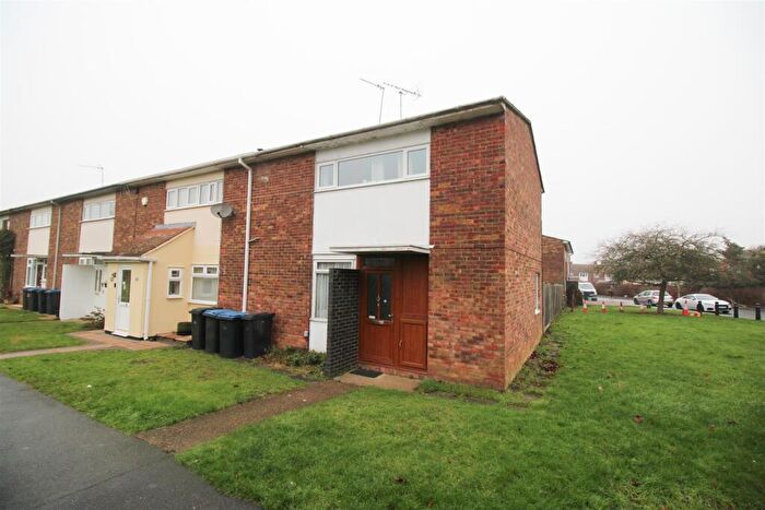 2 Bedroom End Of Terrace House For Sale In Little Brays, Harlow, CM18