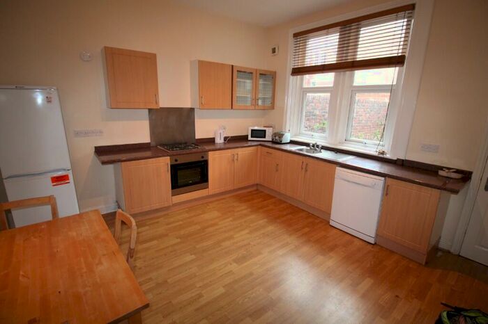 4 Bedroom Terraced House To Rent In Salisbury Gardens, Newcastle Upon Tyne, NE2