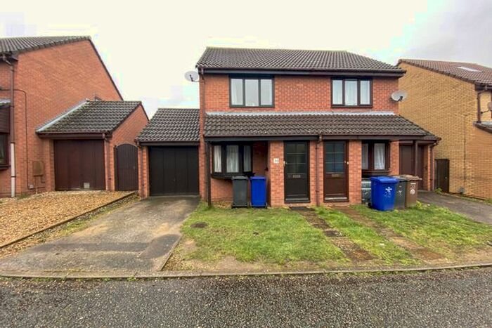 2 Bedroom Semi Detached House To Rent In Bill Rickaby Drive, Newmarket, CB8