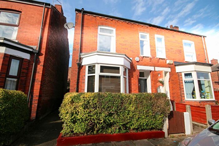 3 Bedroom Semi-Detached House To Rent In Richmond Grove, Monton, M30
