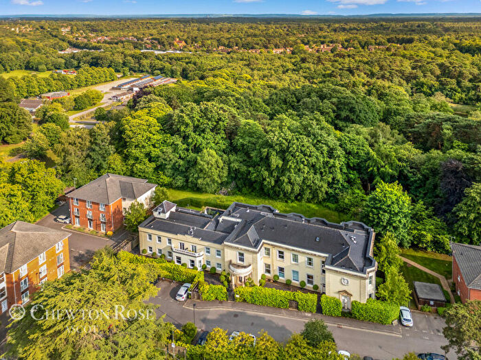 3 Bedroom Apartment For Sale In Brook Avenue, Ascot, SL5