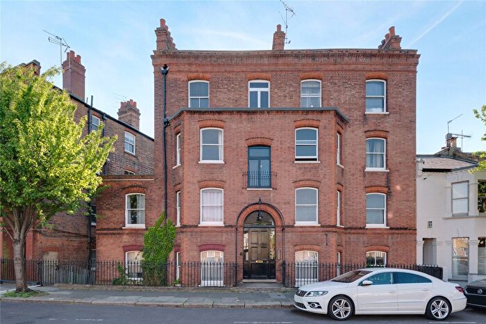 1 Bedroom Flat To Rent In Lillie Road, London, SW6