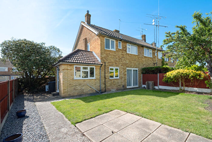 3 Bedroom Semi-Detached House For Sale In Lambs Walk, Whitstable, CT5