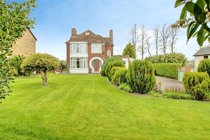 4 Bedroom Detached House For Sale In New Brancepeth, Durham, DH7
